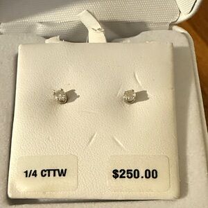 Kohl's Elegant 14 kt White Gold Diamond Earrings